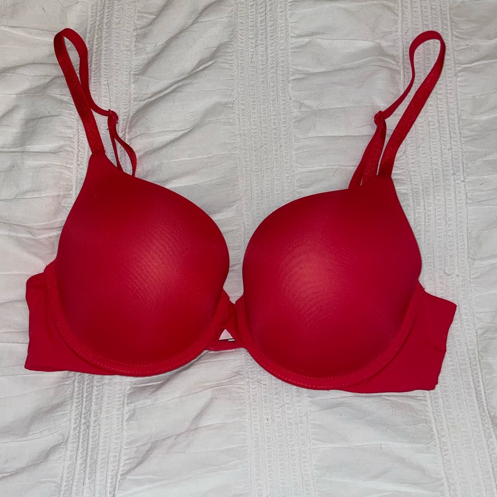 Victoria’s Secret T-Shirt Push-Up Full Coverage